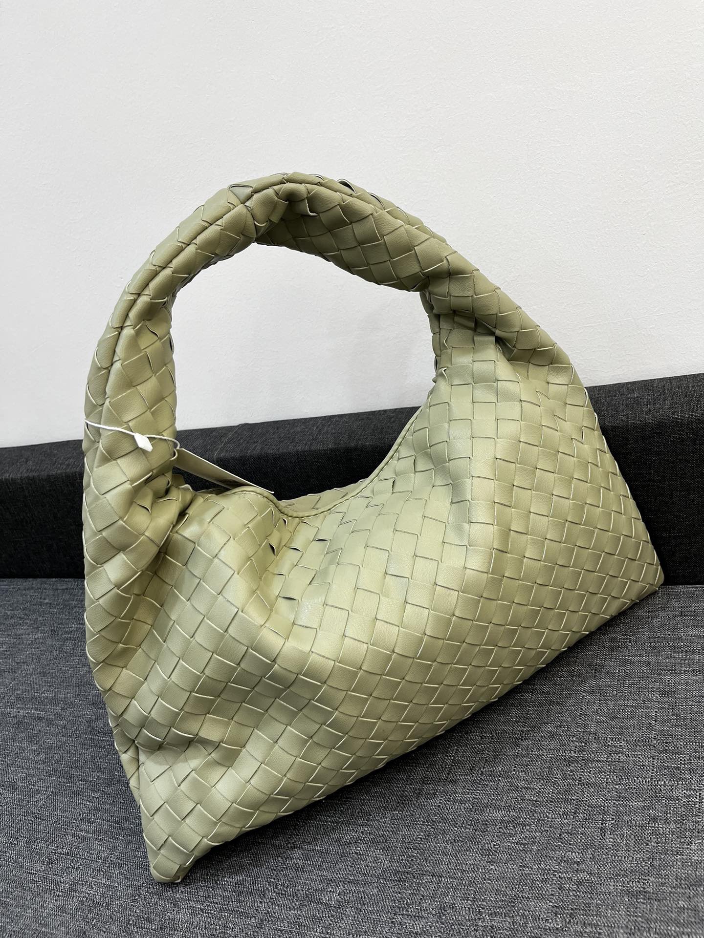 Bottega Veneta HO Shoulder Bags 40*24cm