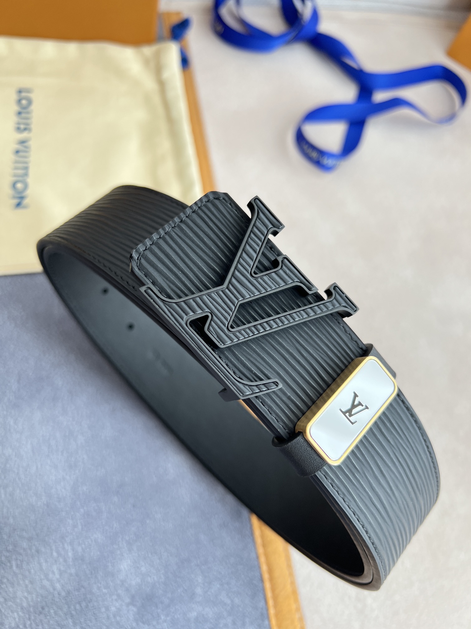 Louis Vuitton Men Belt Width 3.8cm