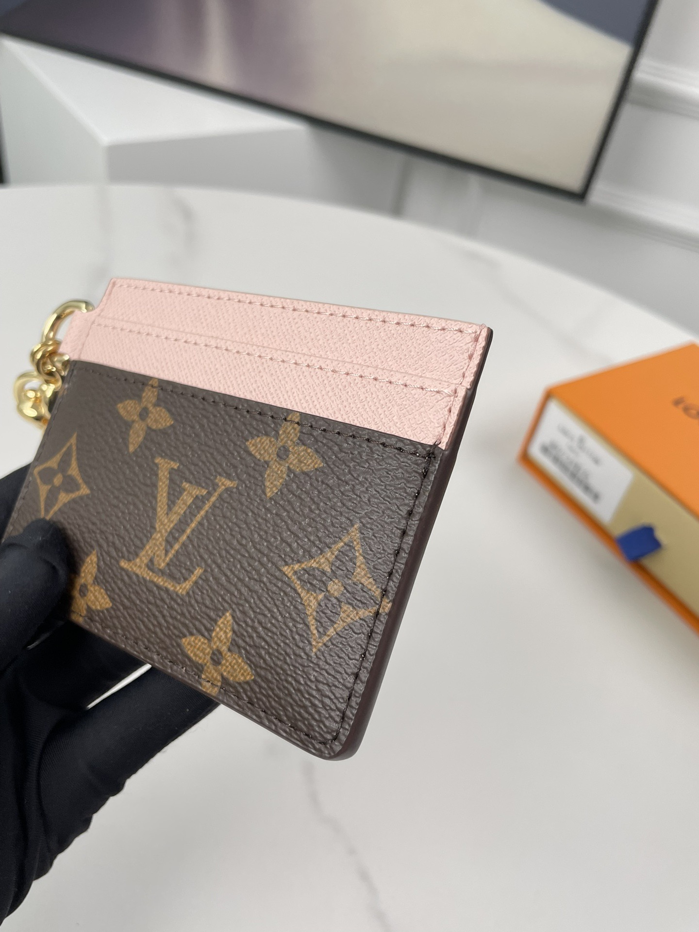 Louis Vuitton M28739 Charms Card Holder