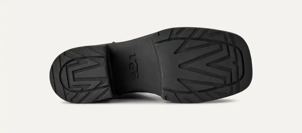 UGG Women's Moxy Chelsea