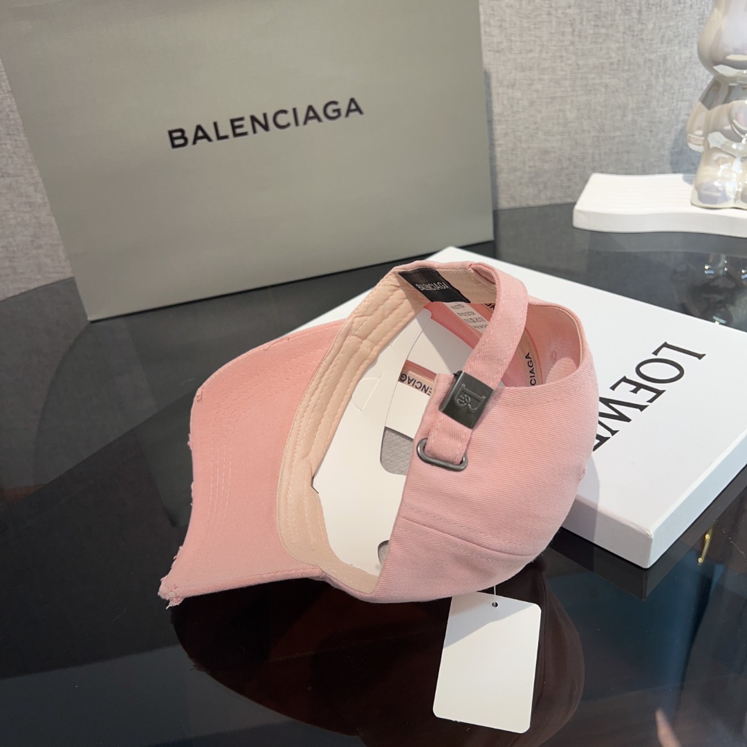 Balenciaga Baseball Cap