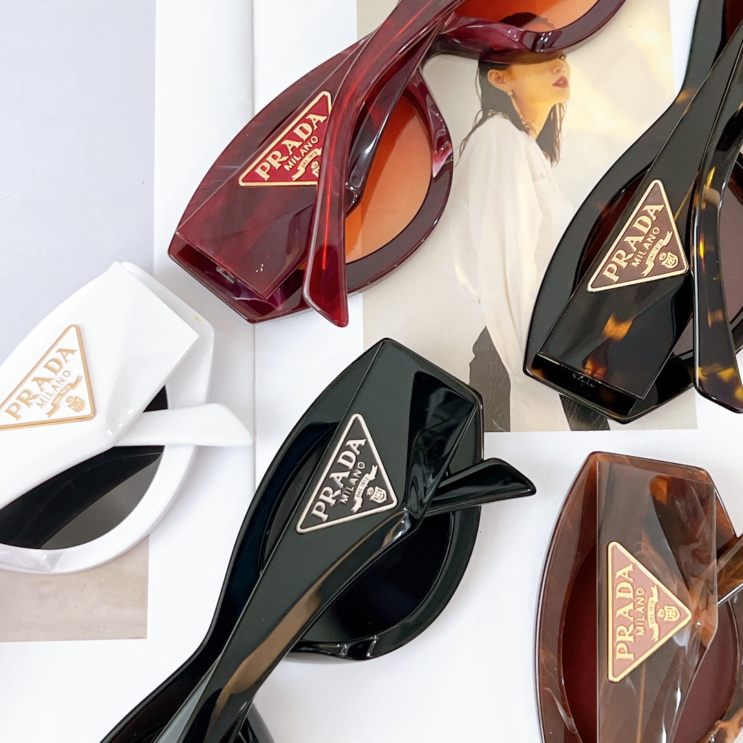 Prada Symbole sunglasses SPR20Z