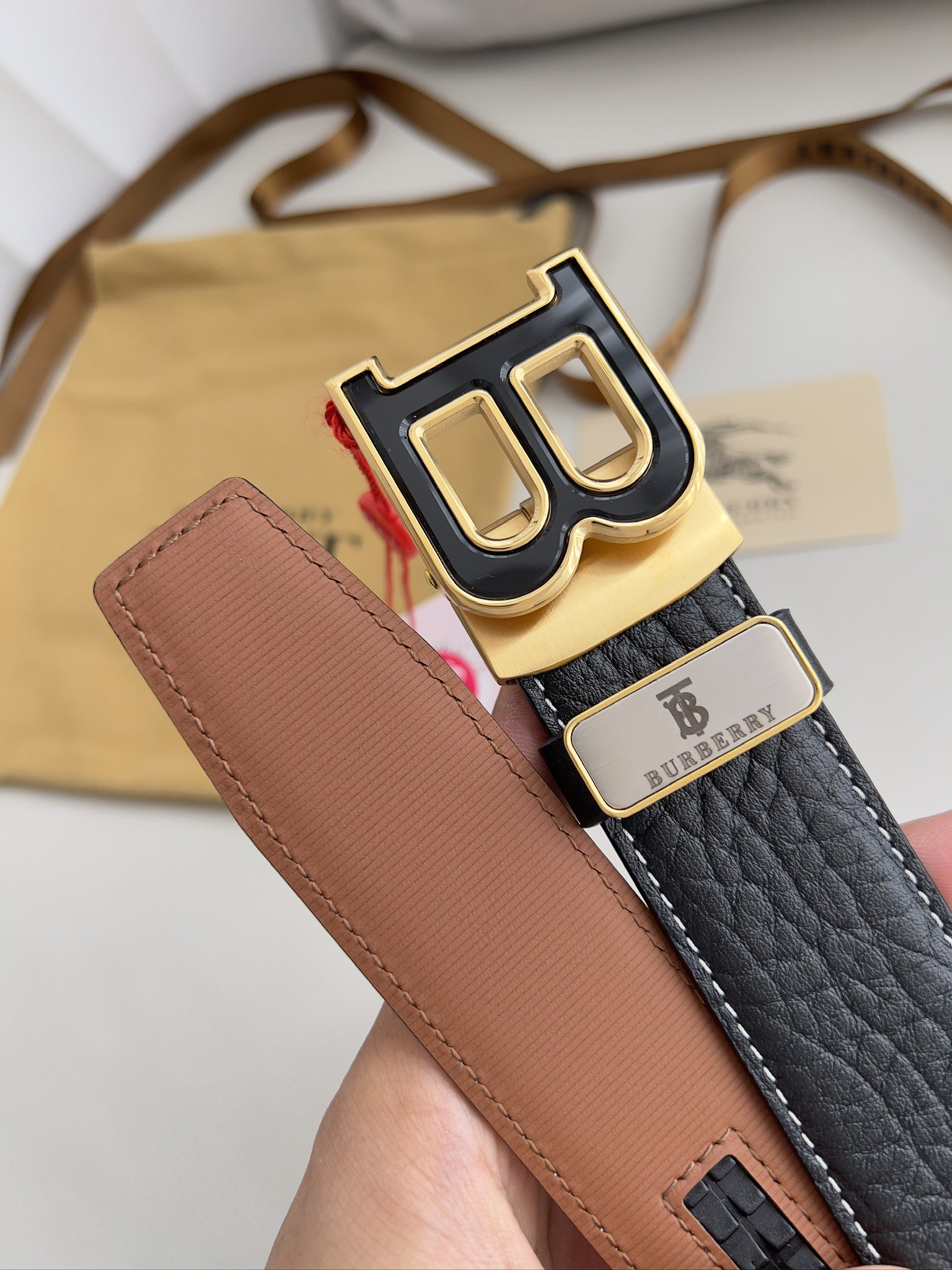 Burberry Men Belt Width 3.5cm