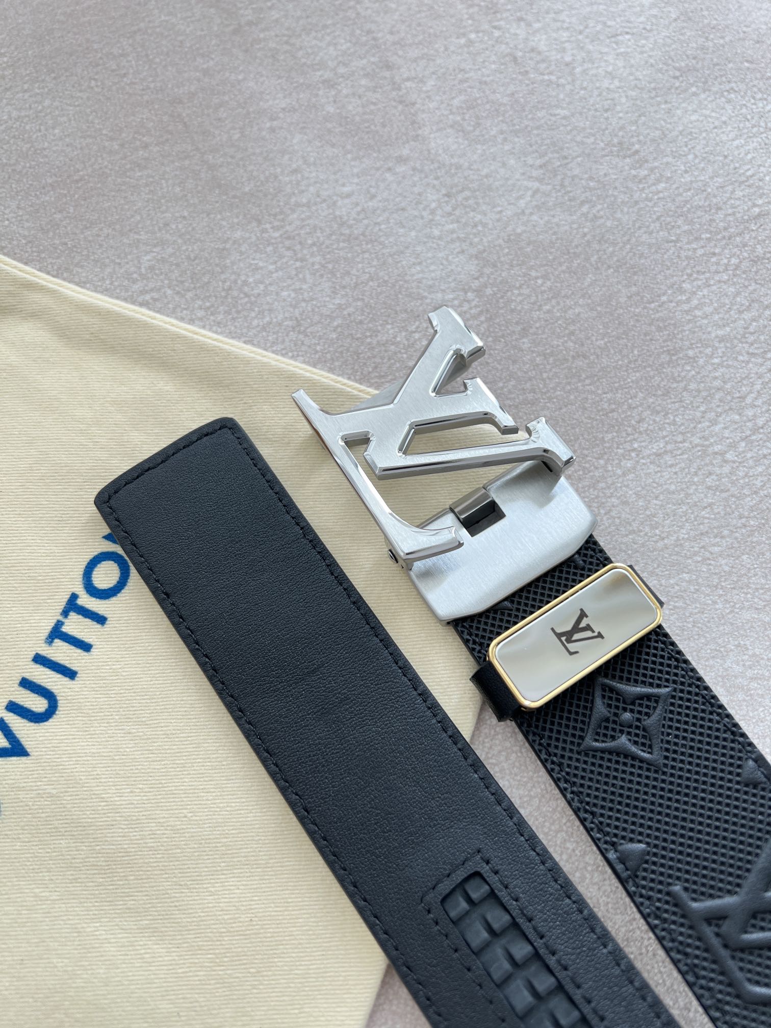 Louis Vuitton Men Belt Width 3.5cm