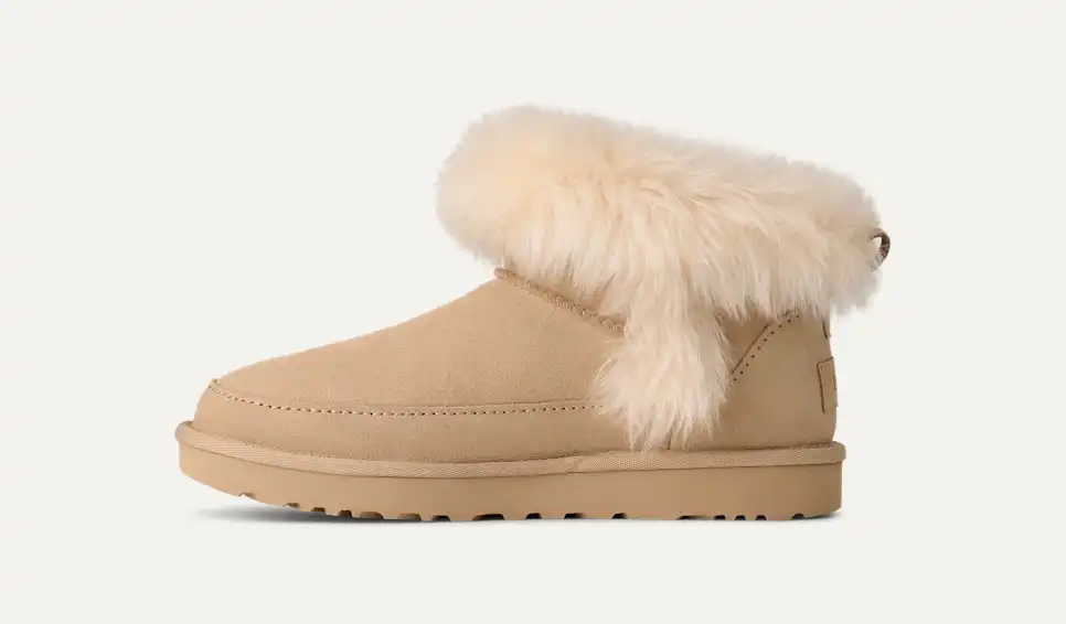 UGG Women's Classic Ultra Mini Chalet