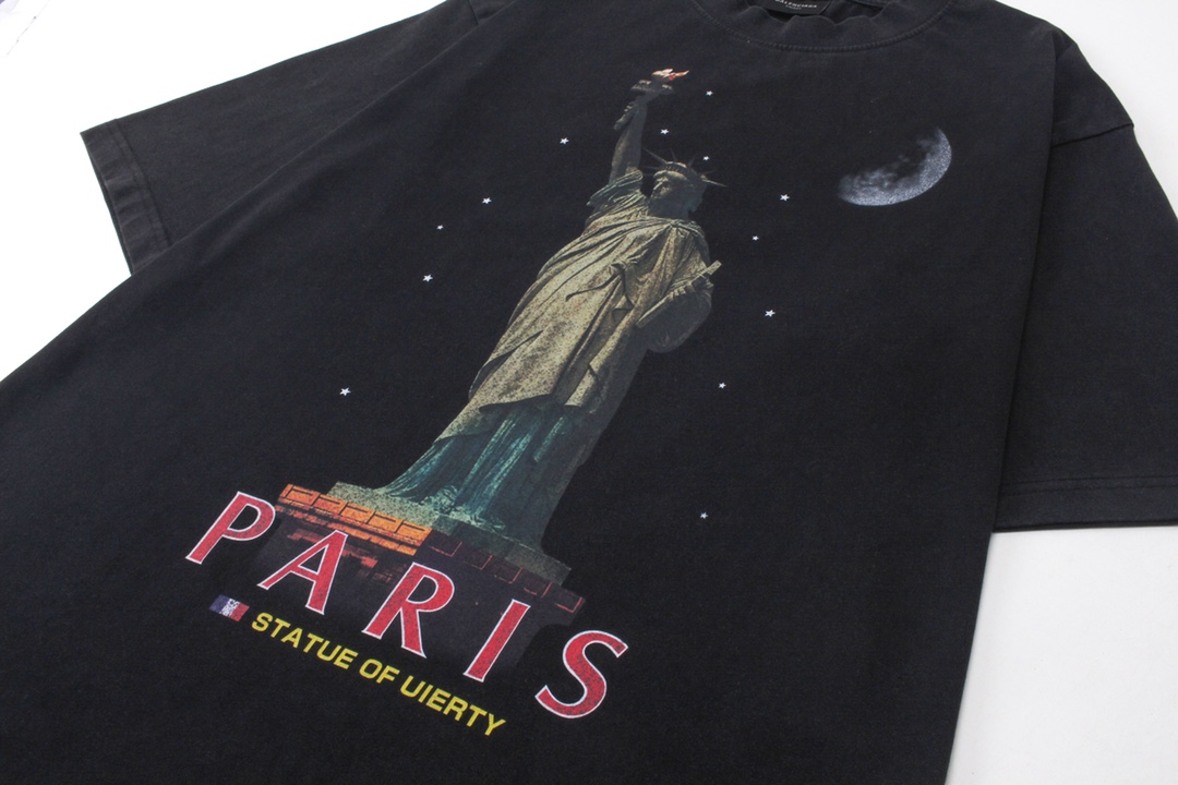 Balenciaga Unisex T Shirt XS-L