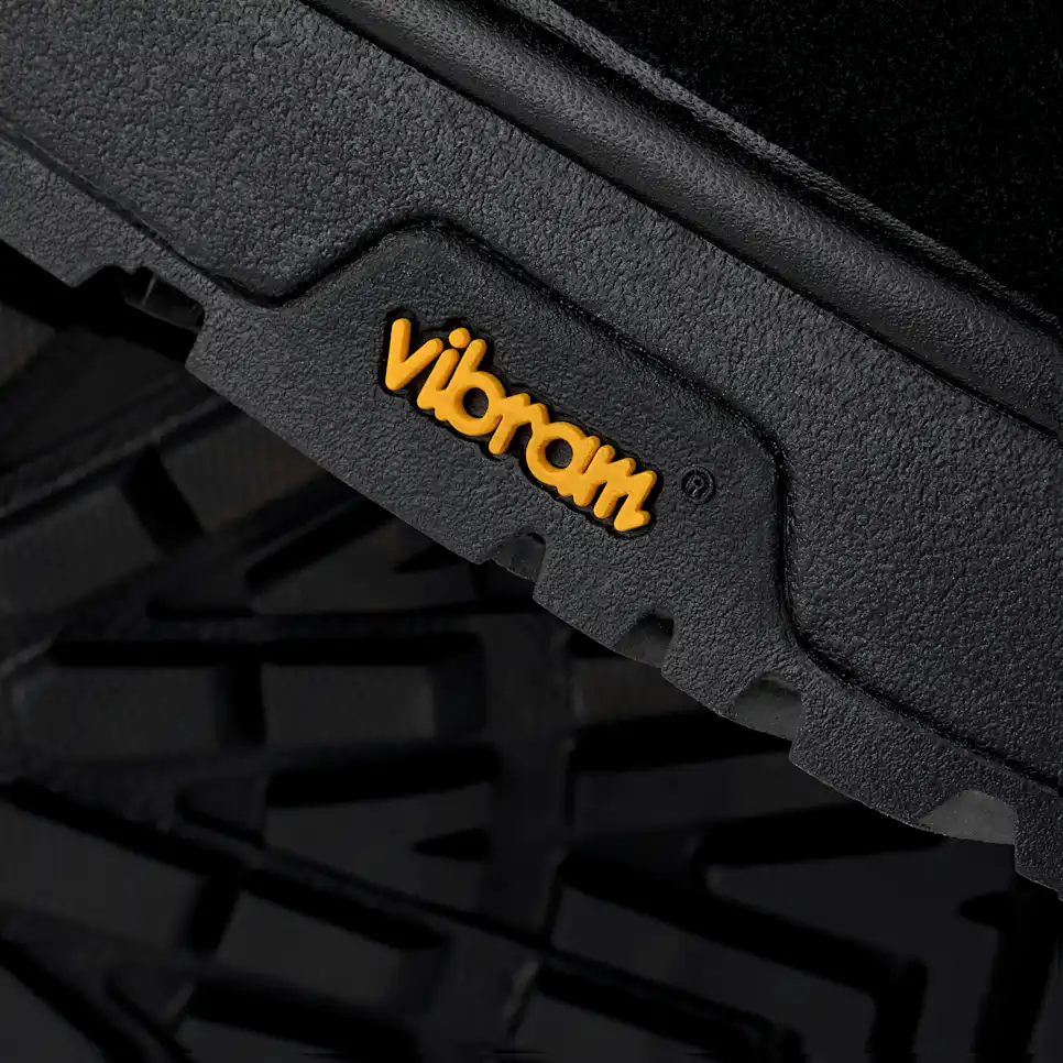 UGG Women's Classic Mini GTX