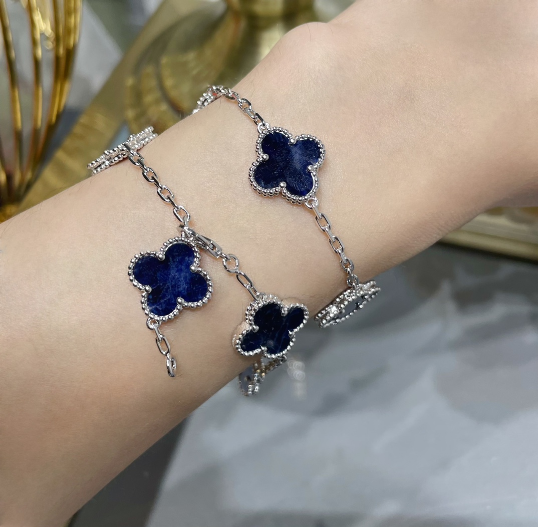 Van Cleef & Arpels Bracelet