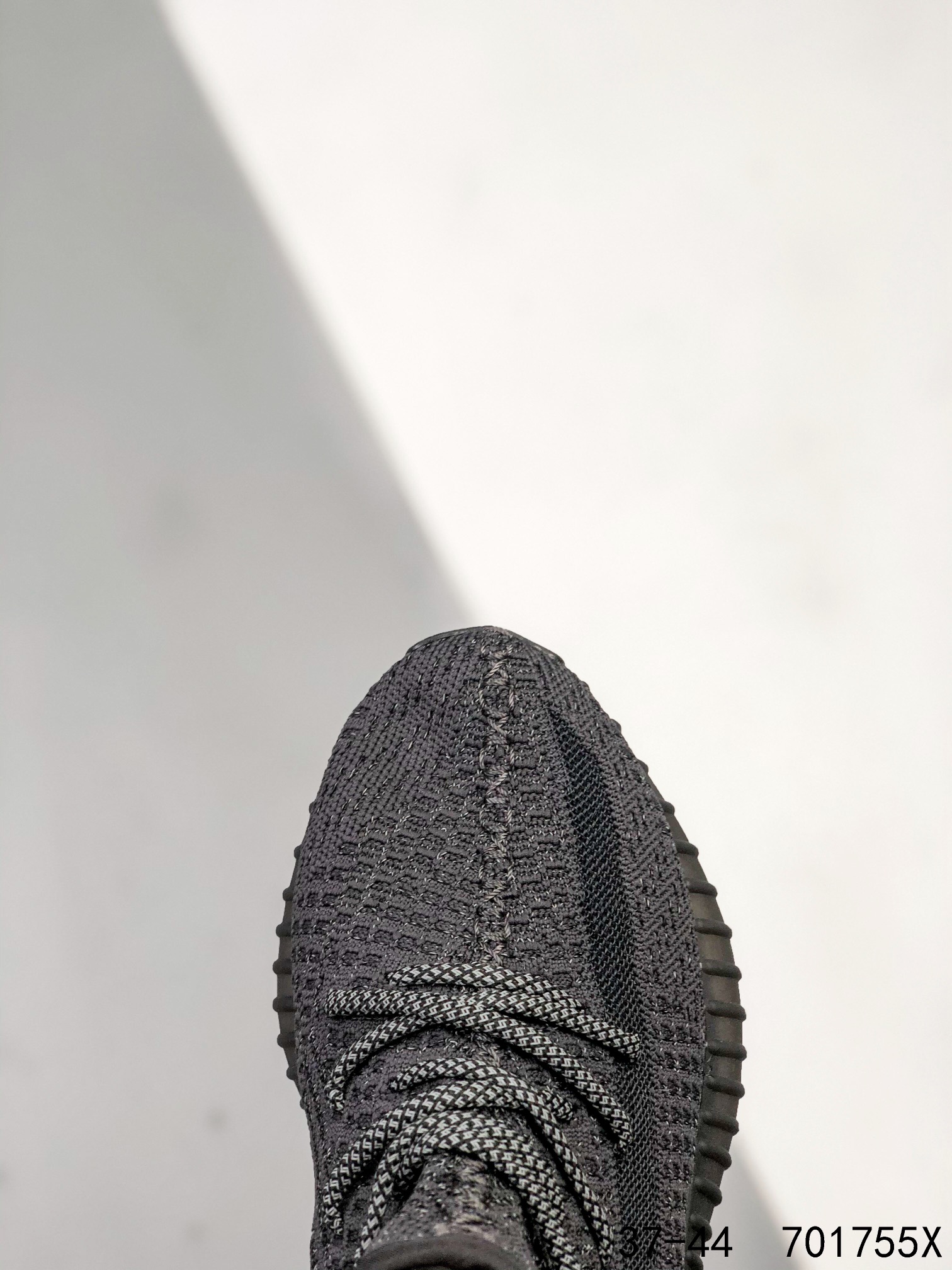 Yeezy 350 Boost 350 V2 Mens/Women Sneakers Shoes Black3 36 - 45