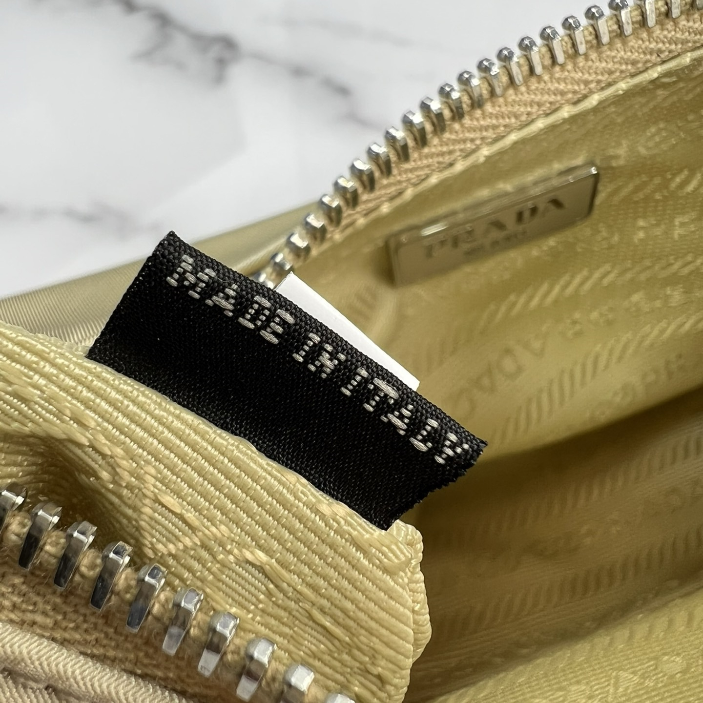 Prada 1NE204 Redition 2005 Women Bags 22*18*6.5cm