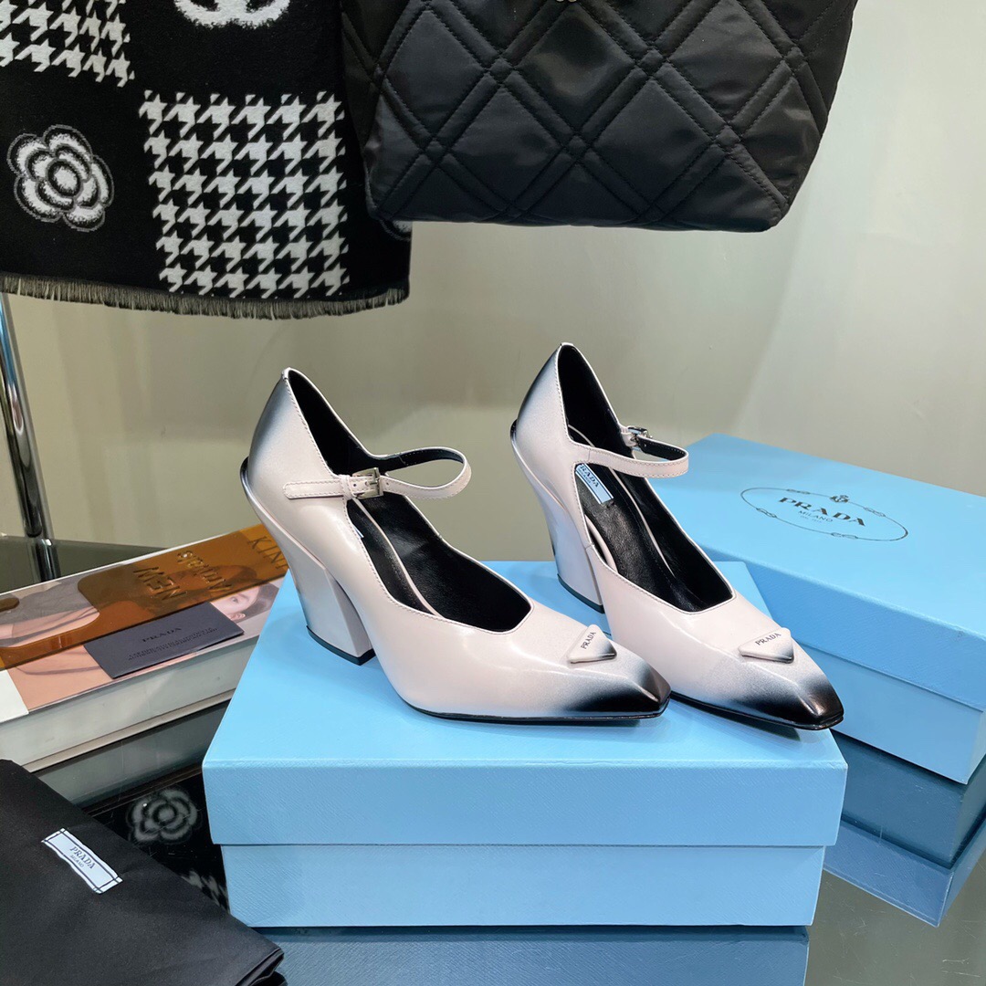 Prada Brushed Leather Pumps Size 35-41 5-Color