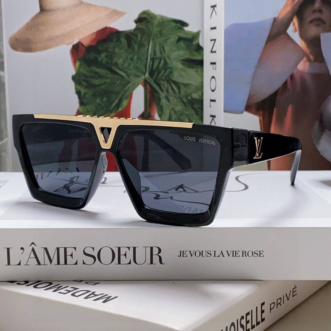 Louis Vuitton Sunglasses 3-Color