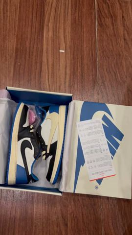 Nike Air Jordan 1 x Travis Scott Low Top Sneaker Shoes Gr. 36-46