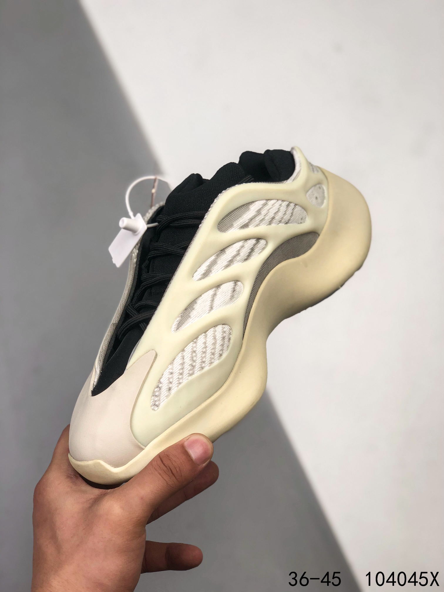 Yeezy 700 V3 Mens/Women's Sneakers Shoes 36 - 45