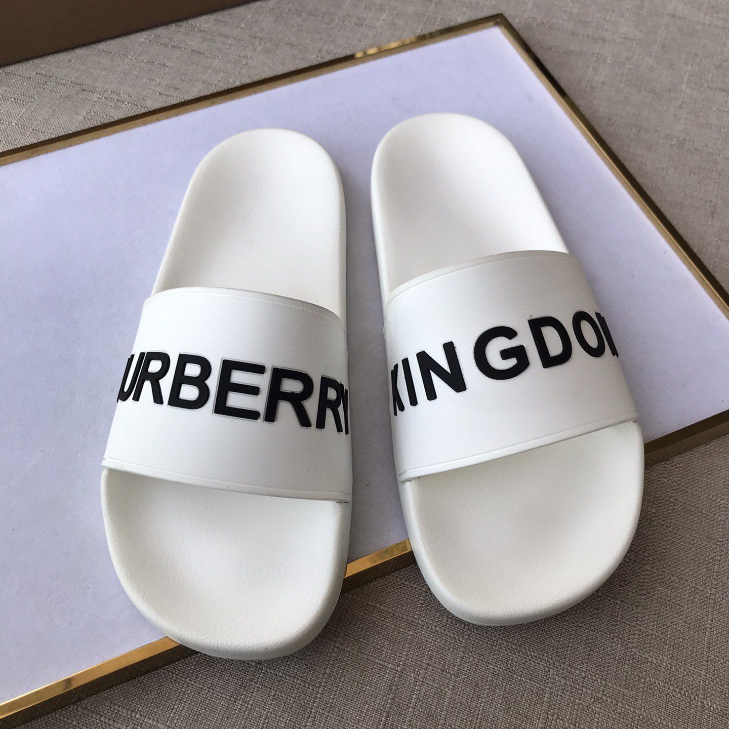 Burberry Mens Women Sandals Gr. 36-46