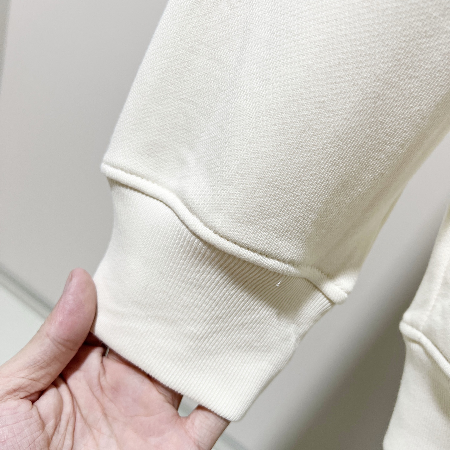 Louis Vuitton Unisex Sweatshirt Size S-XL