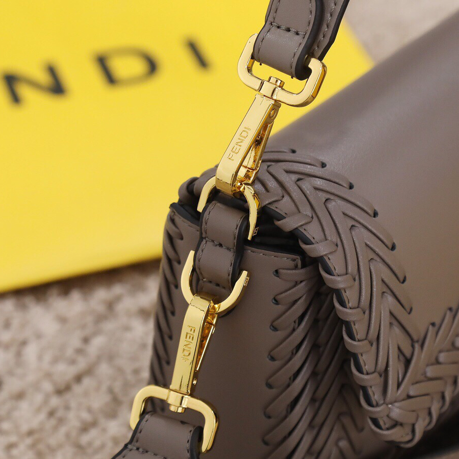 Fendi New Shoulder Bags 27*6*15cm