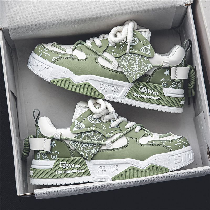 Men's New Winter Versatile Casual Flat Shoes, Sports Thick Soled High Rise Bread Sneakers