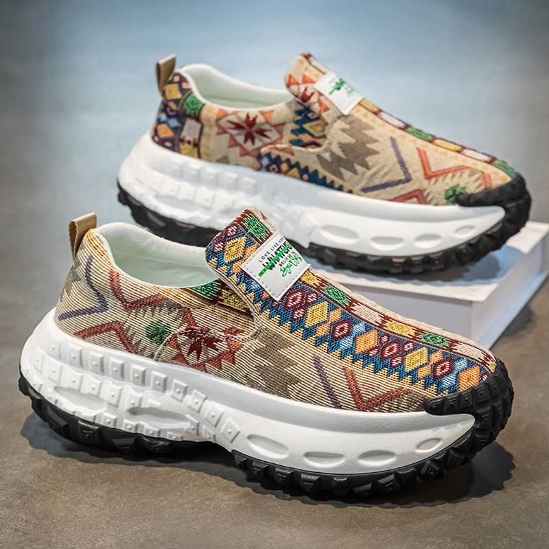 2026 Spring New Men's Shoes Breathable Embroidered Dad Shoes Thick Sole Height Increasing Casual Sports Shoes