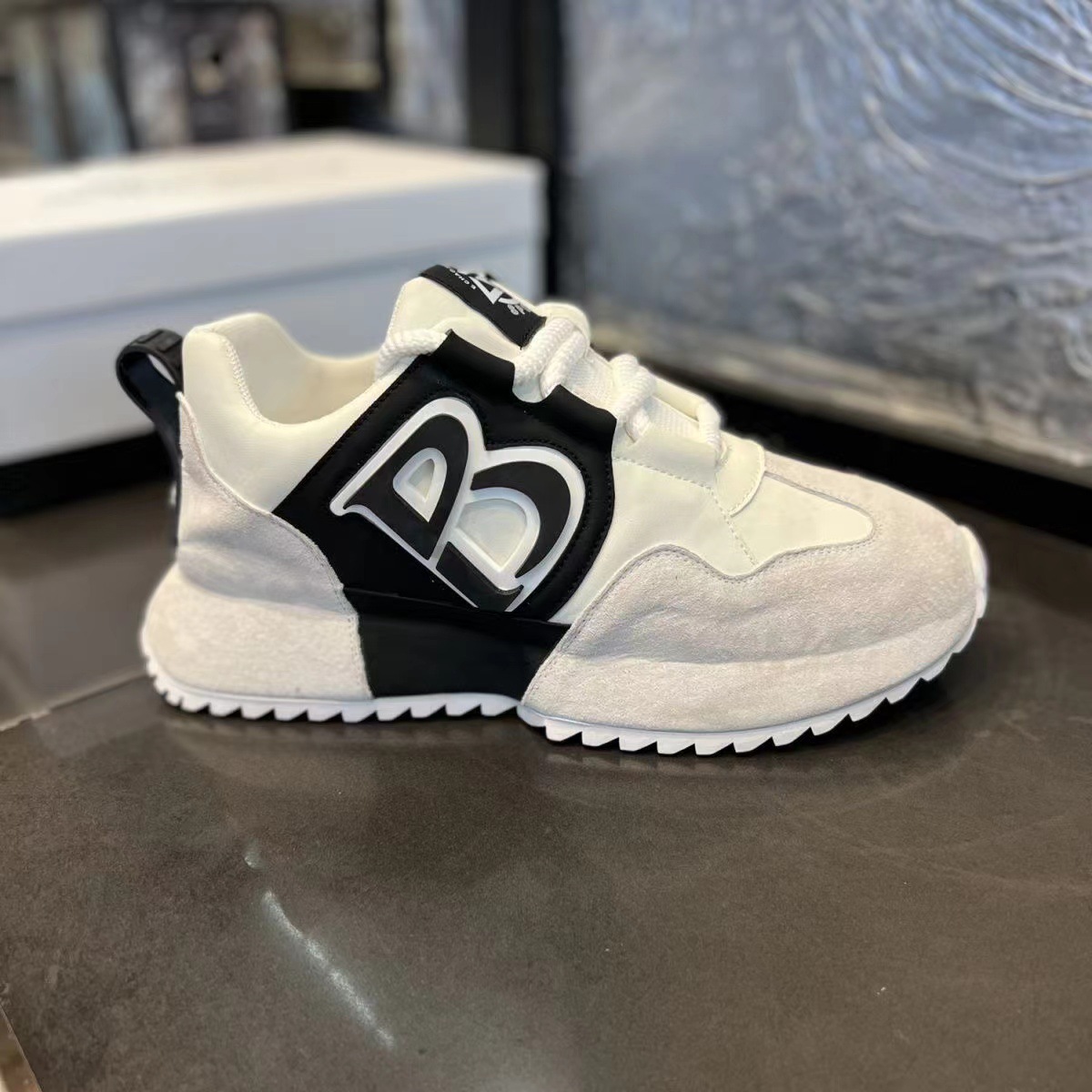 2026 Autumn and Winter New Men's Versatile Casual Sports Shoes Comfortable Inner Height Increase Soft Bottom Lightweight