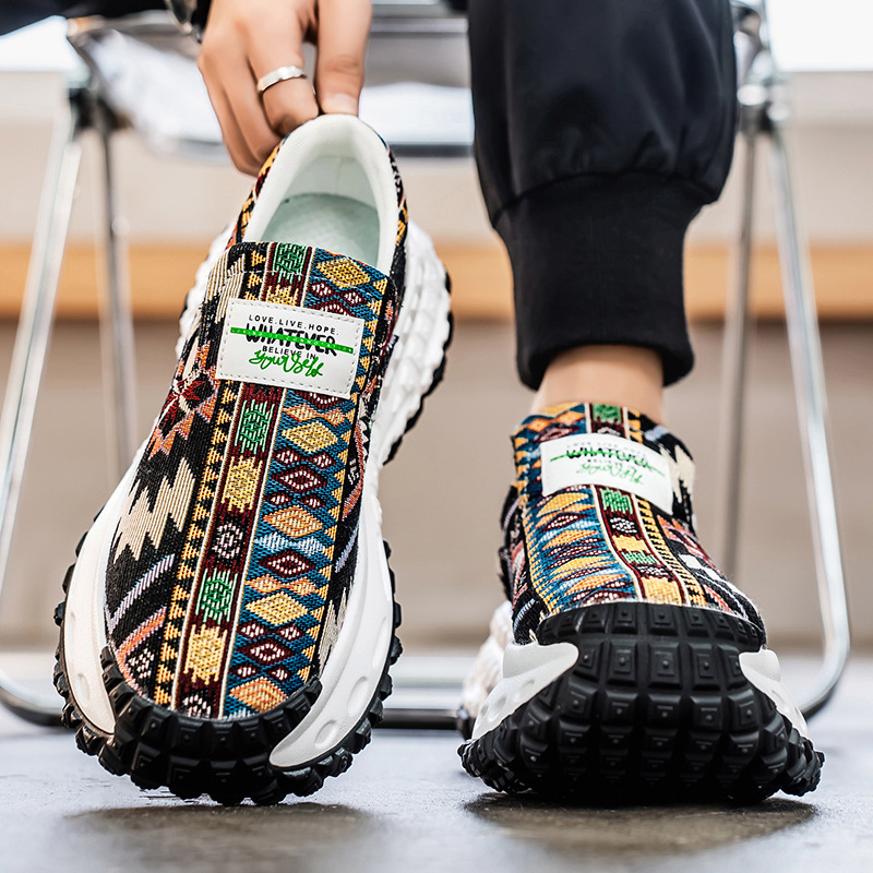 2026 Spring New Men's Shoes Breathable Embroidered Dad Shoes Thick Sole Height Increasing Casual Sports Shoes