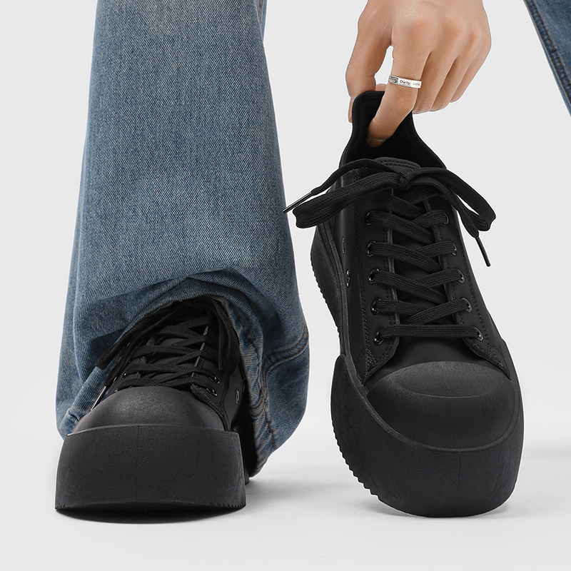 2026 Winter Commuting Leather Low-top Wear-resistant Shoes Black Thick-soled Height-increasing Sports Casual Sneakers