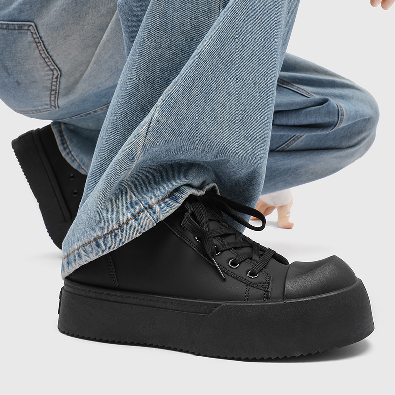 2026 Winter Commuting Leather Low-top Wear-resistant Shoes Black Thick-soled Height-increasing Sports Casual Sneakers