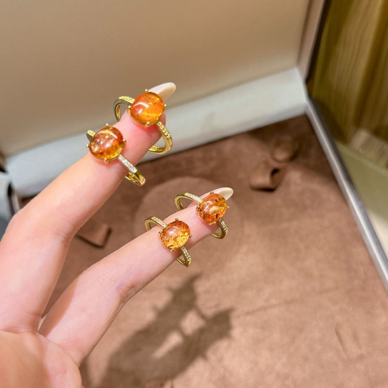 2026 Elliptical Natural Amber Gold Sparkling Diamond Open Ring For Women, Simple And Casual, Light Luxury Finger Ring