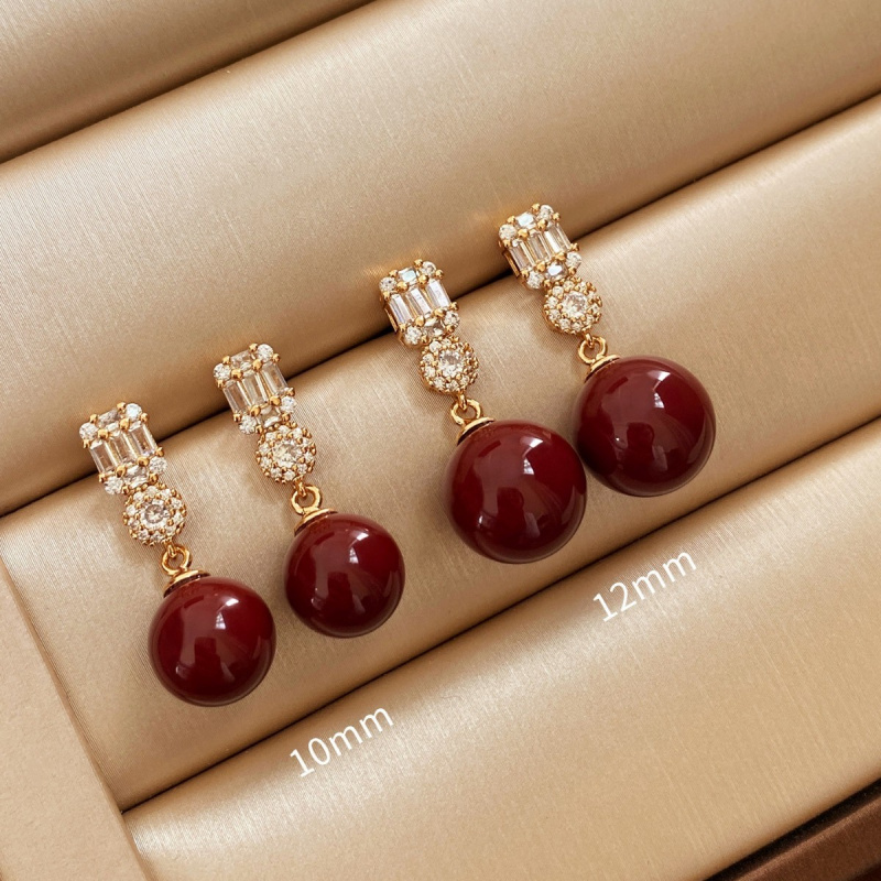 Silver Needle Red Ma Medium Long Flash Diamond Light Luxury Women's New Year Earrings