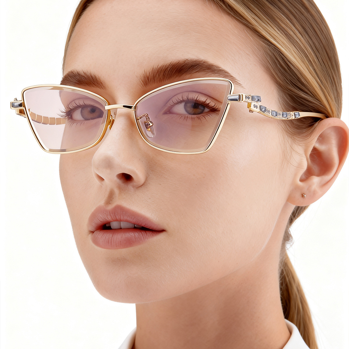 2025 New European and American Fashion Cat Eye Sunglasses for Women with Rhinestones, Trendy Outdoor Street Style Sunglasses for Women, Cross-Border