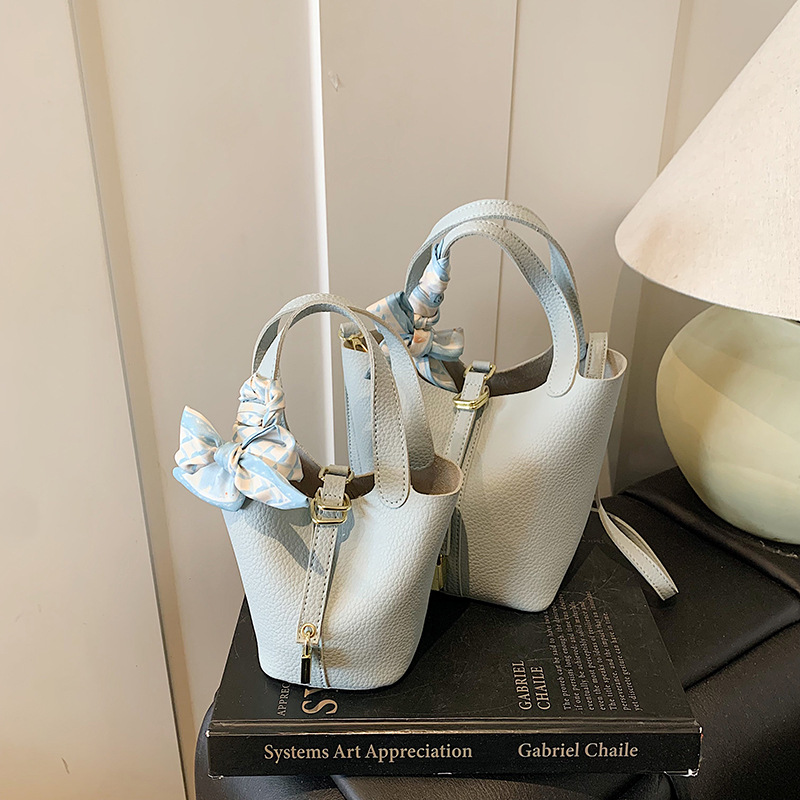 2026 New Trendy And Simple Casual Shoulder Bag, Crossbody Bag, Hand-Held Bucket Bag