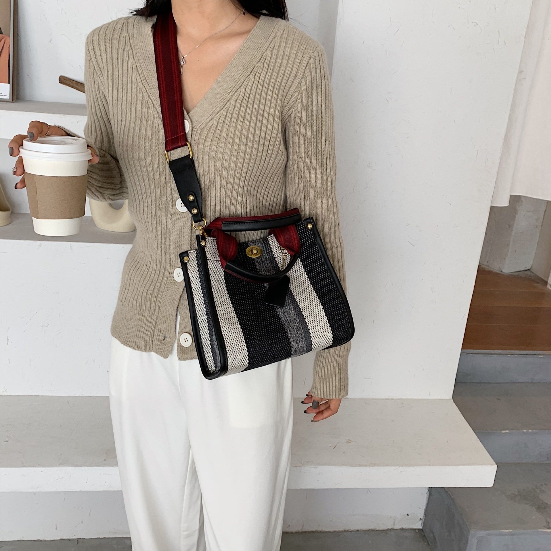 Female Hot Selling Cross-Border New Trendy Fabric Striped Handbag With High-End Texture And Light Luxury Crossbody Bag