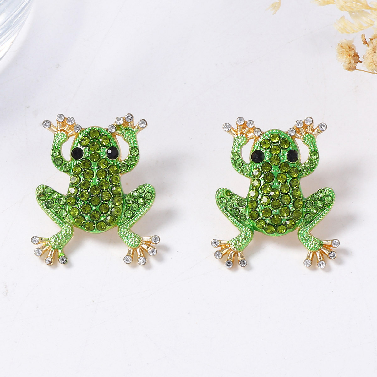 Cross Border Personalized Trendy Creative Design, Alloy Diamond Studded Animal Earrings, Exquisite and Versatile
