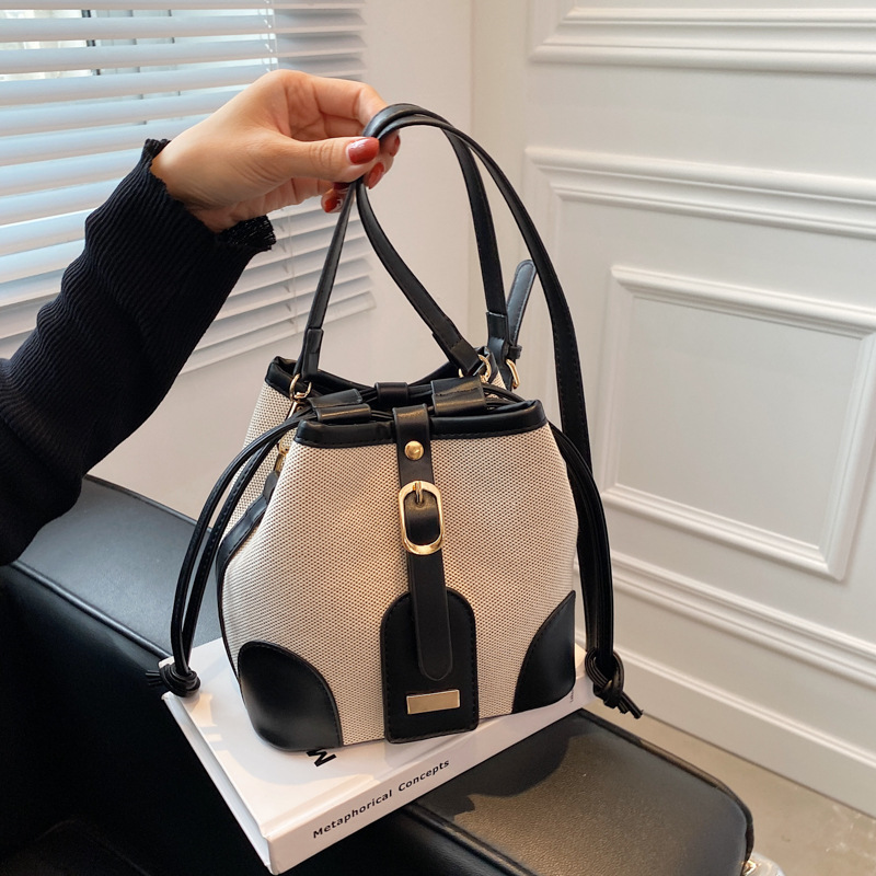 Color Blocked Bucket Bag For Women 2026 New Fashionable Shoulder Bag With Canvas Splicing Crossbody Bag