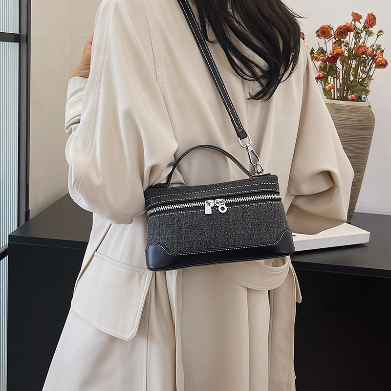 Denim Color Blocked Hand-Held Small Square Bag, Women's New Retro Fashion Casual Shoulder Crossbody Bag