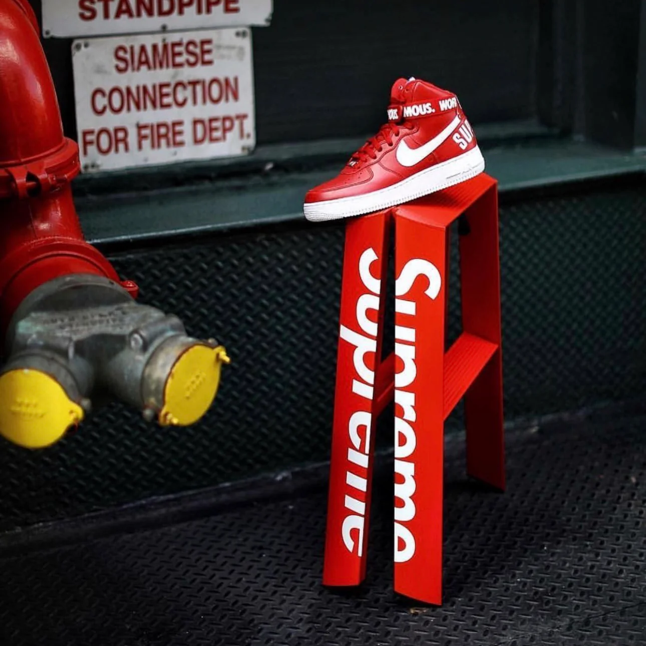 Supreme Lucano Step Ladder Stool Red